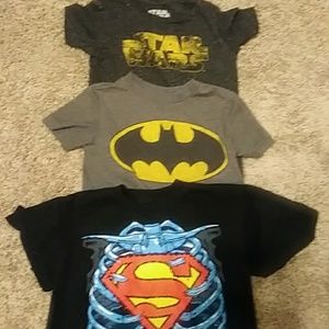 Lot of 3 super hero boys size 5 t shirts